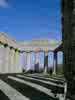 Sizilien, Segesta, Tempel, Geschichte, Ferienwohnung in Sizilien, Ferienwohnung in Terrasini, Ferienwohnung bei Ulla und Gino, der ideale Ausgangspunkt f�r Ausfl�ge oder eine Rundreise durch Sizilien, komfortable Ferienwohnung zentral und ruhig gelegen, nahe der Piazza von Terrasini und nahe dem Sandstrand, g�nstig f�r Familien mit Kindern, Urlaub den Sie selbst gestalten in der Fremde sich daheim f�hlen, Tips die Sie in keinem Reisef�hrer finden 